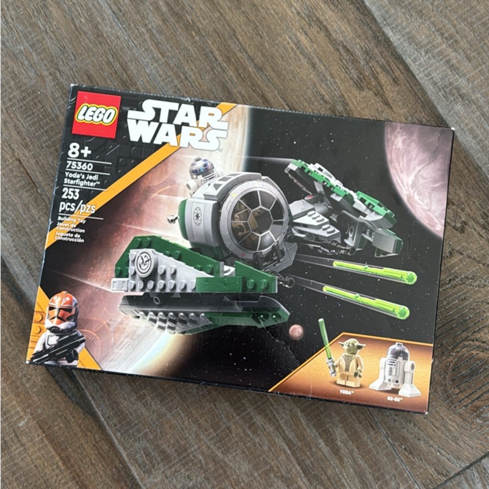 LEGO Star Wars Green and Gray Starfighter